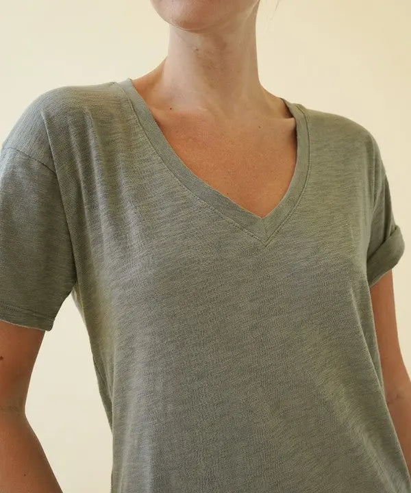 COTTON SLUB V NECK ON HER DAY TOP Fabina