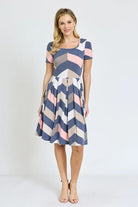 Chevron Pleated Midi Dress EG fashion