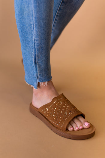 Clara Sandal in Tan Bliss Dropship