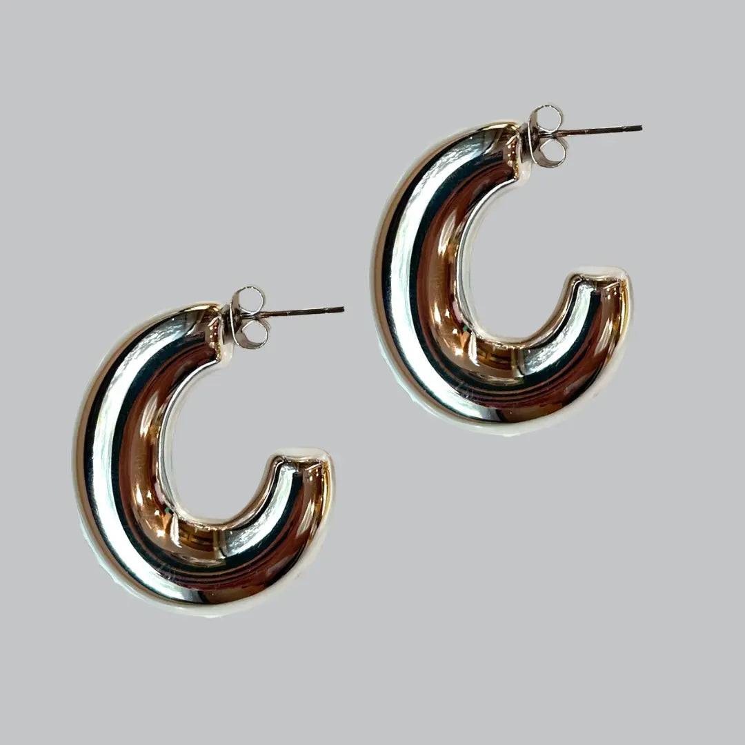 Elongated Tamara Earrings |  Silver |  Casual Chic Boutique