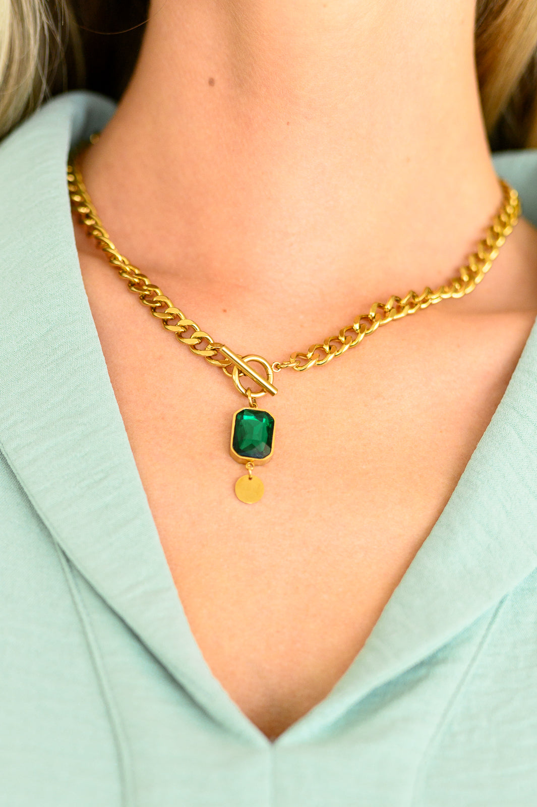 Emerald Chain Necklace Ave Shops
