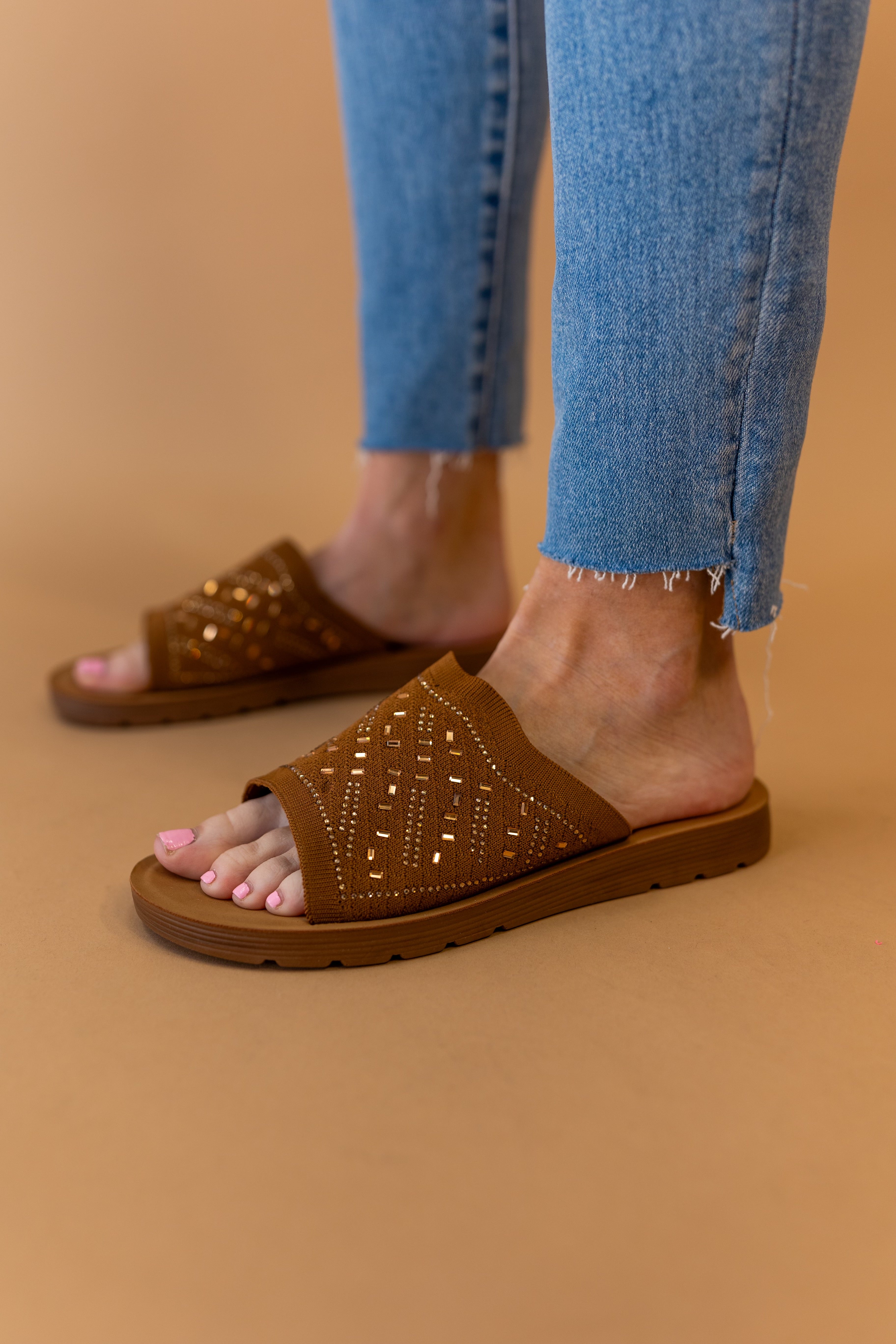 Clara Sandal in Tan Bliss Dropship