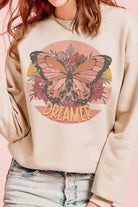 FLORAL BUTTERFLY DREAMER GRAPHIC SWEATSHIRT BLUME AND CO.