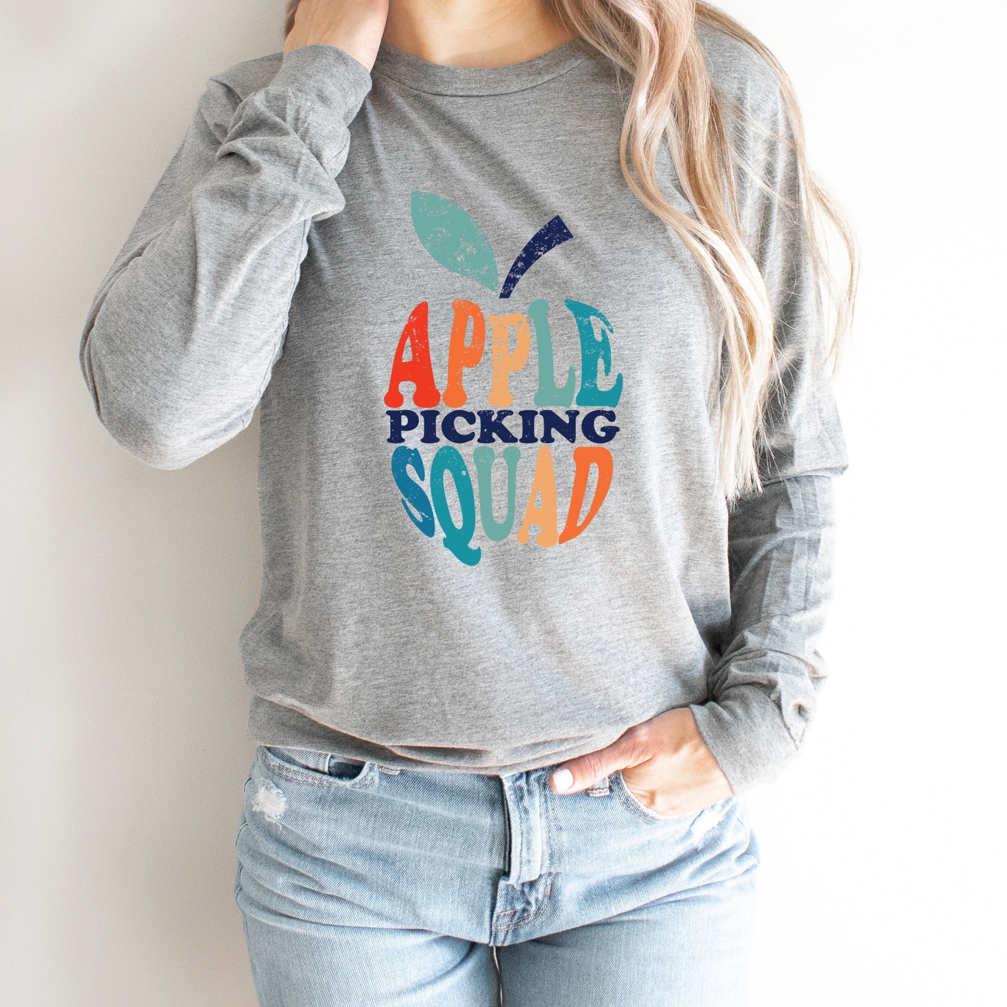 Apple Picking Squad Colorful | Long Sleeve Crew Neck Olive and Ivory Retail