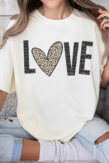 LEOPARD LOVE VALENTINE GRAPHIC TEE ALPHIA