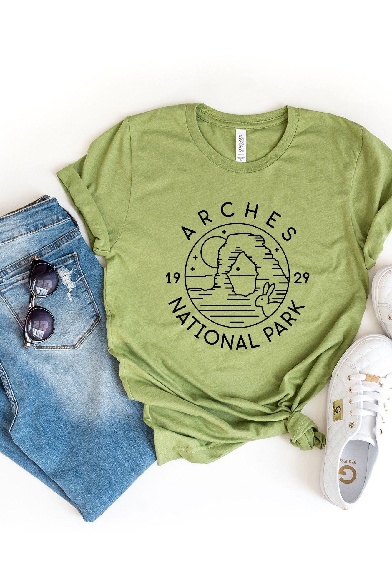 Arches National Park | Short Sleeve Crew Neck Olive and Ivory Retail