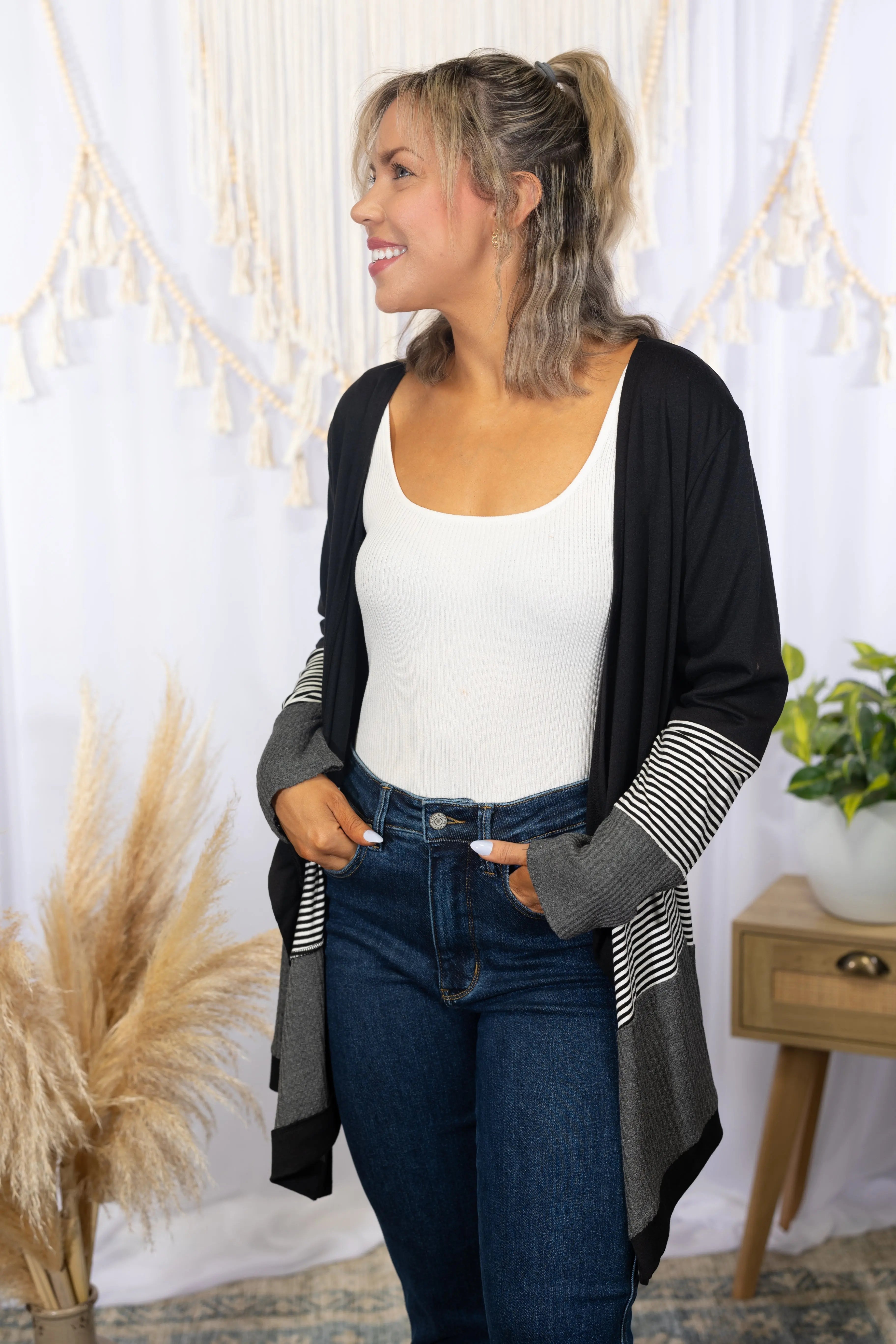 Linear Escape - Black Cardigan Boutique Simplified