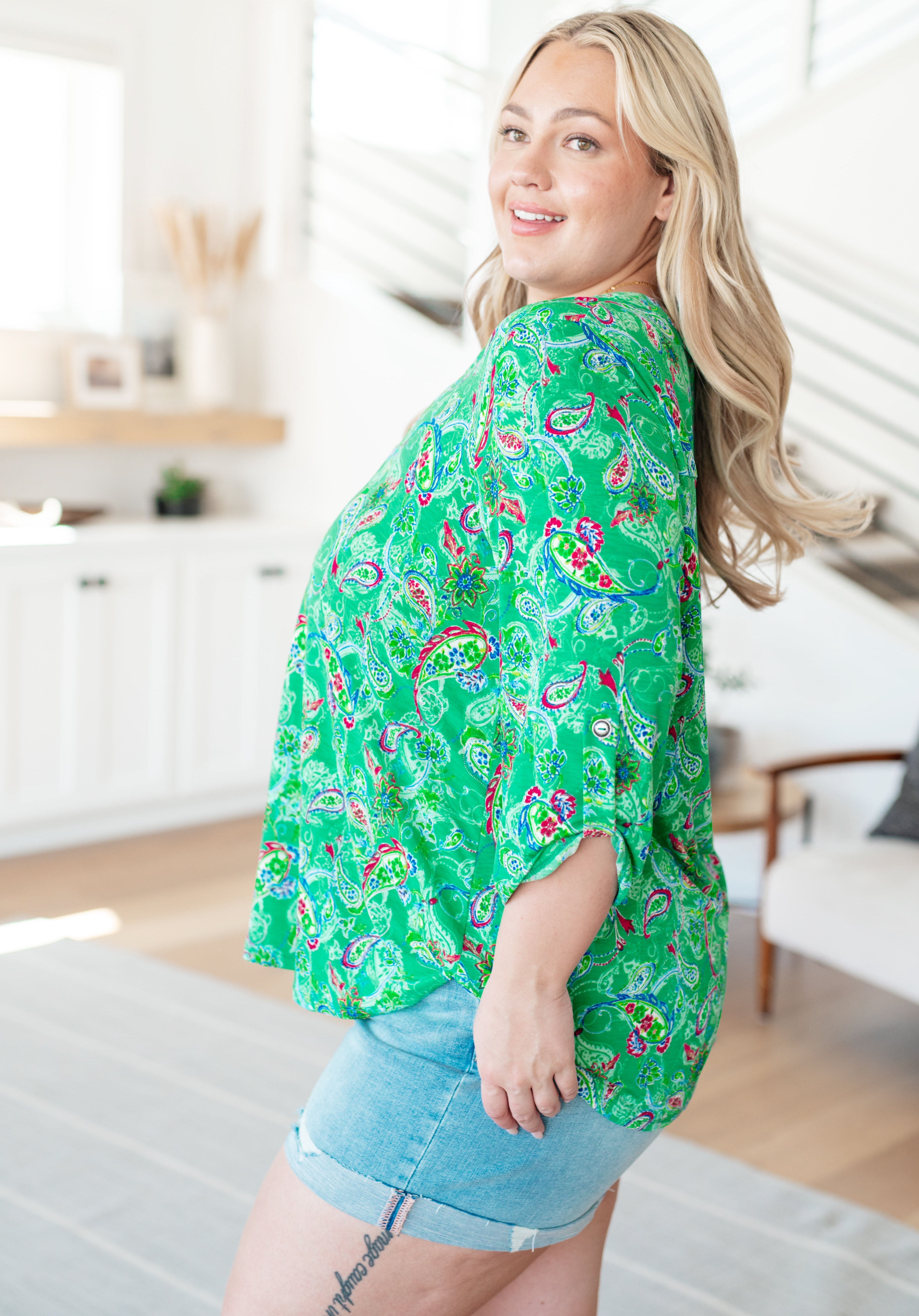 Lizzy Top in Emerald and Magenta Paisley Ave Shops
