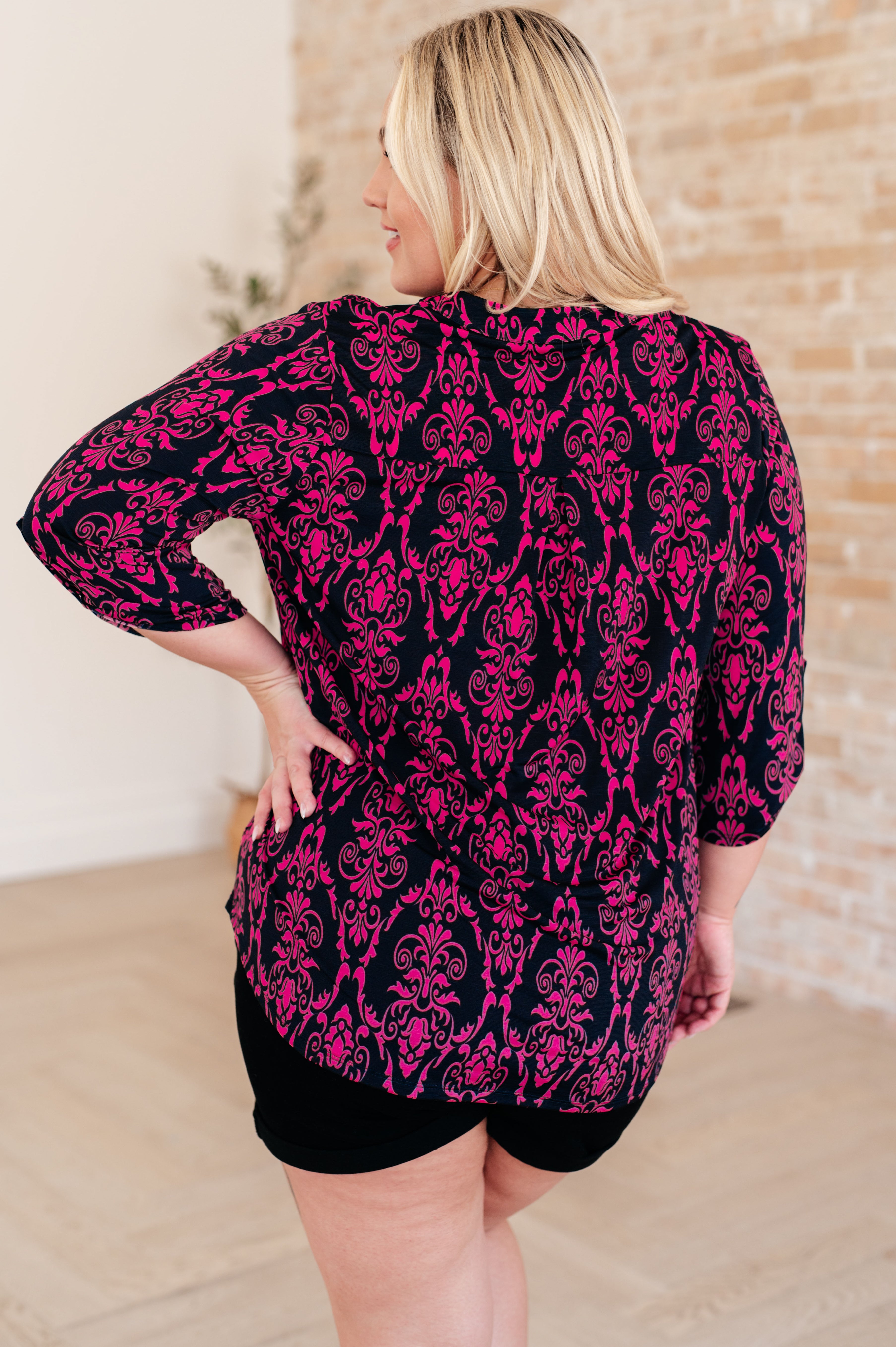 Lizzy Top in Navy and Hot Pink Damask Ave Shops