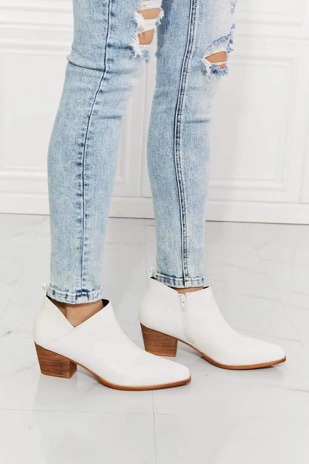 MMShoes Trust Yourself Embroidered Crossover Cowboy Bootie in White Trendsi