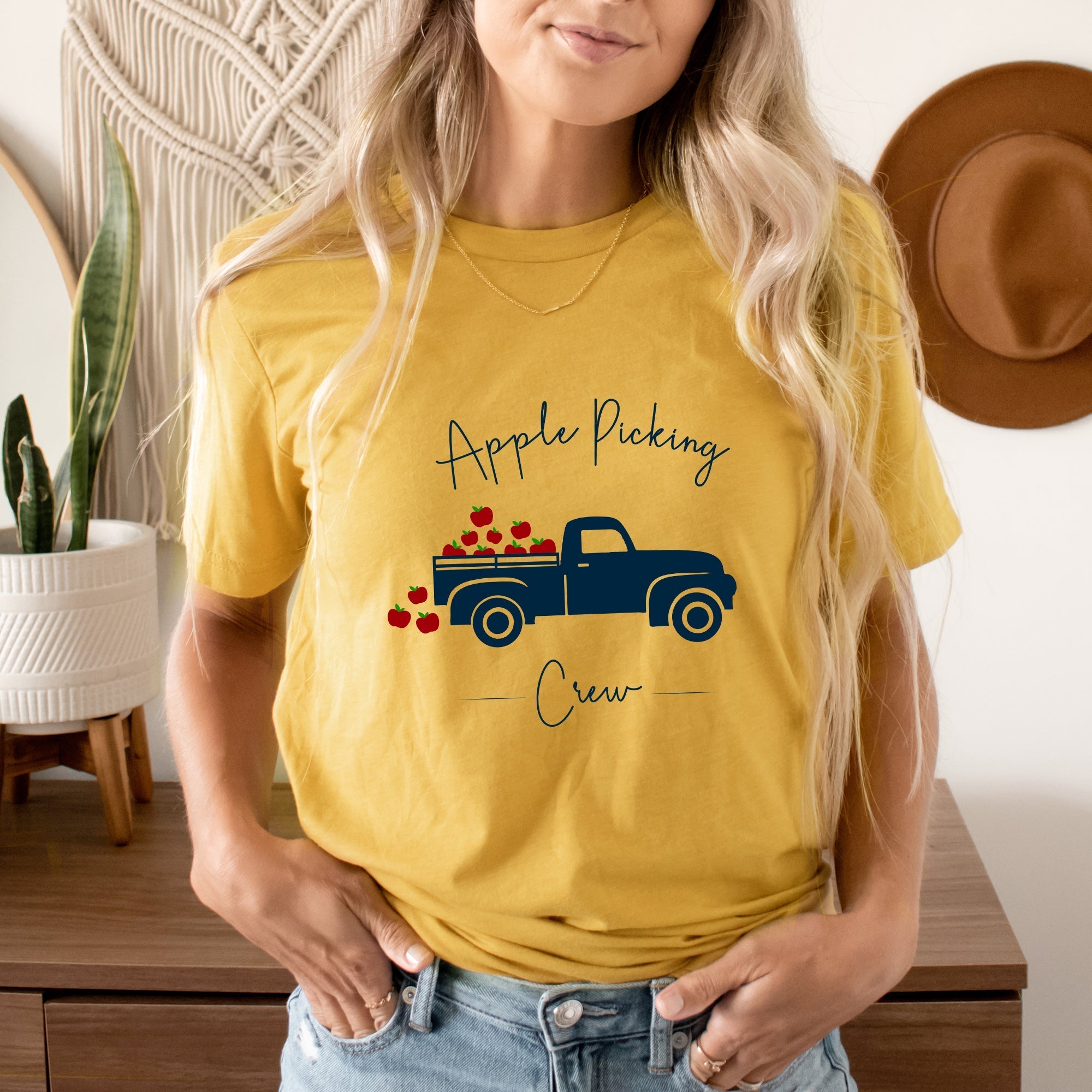 Apple Picking Crew Truck | Short Sleeve Crew Neck Olive and Ivory Retail