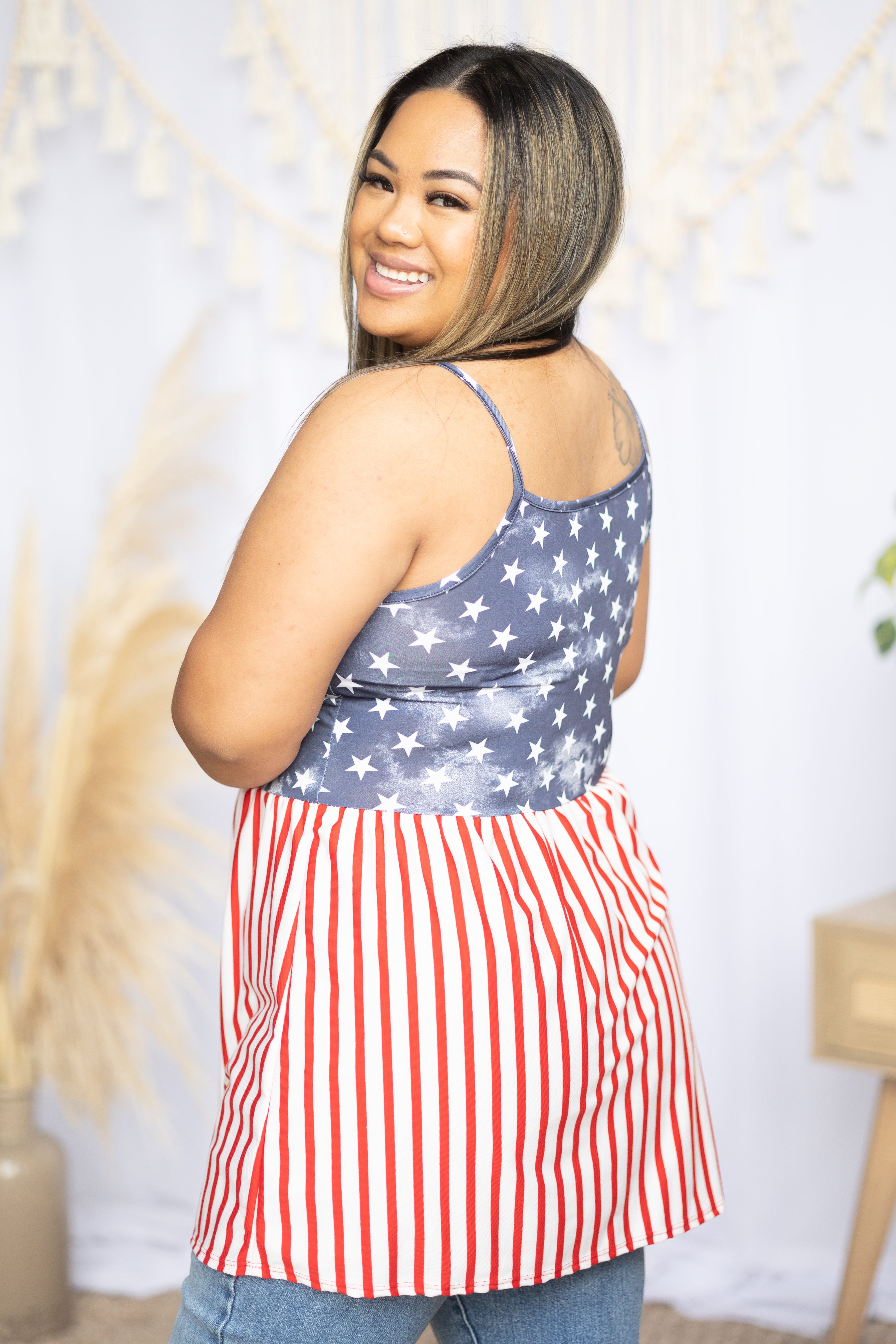 Party In The U.S.A. - Tank Boutique Simplified