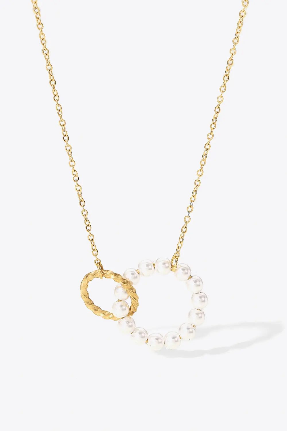 Pearl Hoop Link Pendant Necklace Trendsi