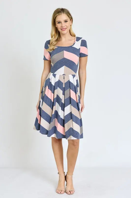 Plus Chevron Pleated Midi Dress EG fashion