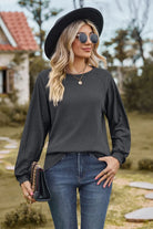 Round Neck Raglan Sleeve Sweatshirt Trendsi