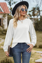 Round Neck Raglan Sleeve Sweatshirt Trendsi