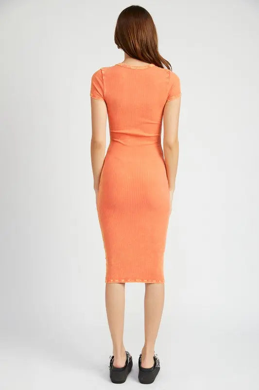 SHORT SLEEVE BODYCON MIDI DRESS Emory Park