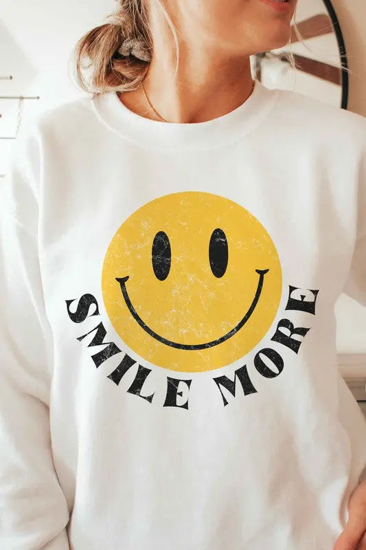 SMILE MORE HAPPY FACE GRAPHIC SWEATSHIRT BLUME AND CO.