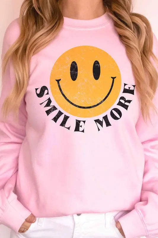 SMILE MORE HAPPY FACE GRAPHIC SWEATSHIRT BLUME AND CO.