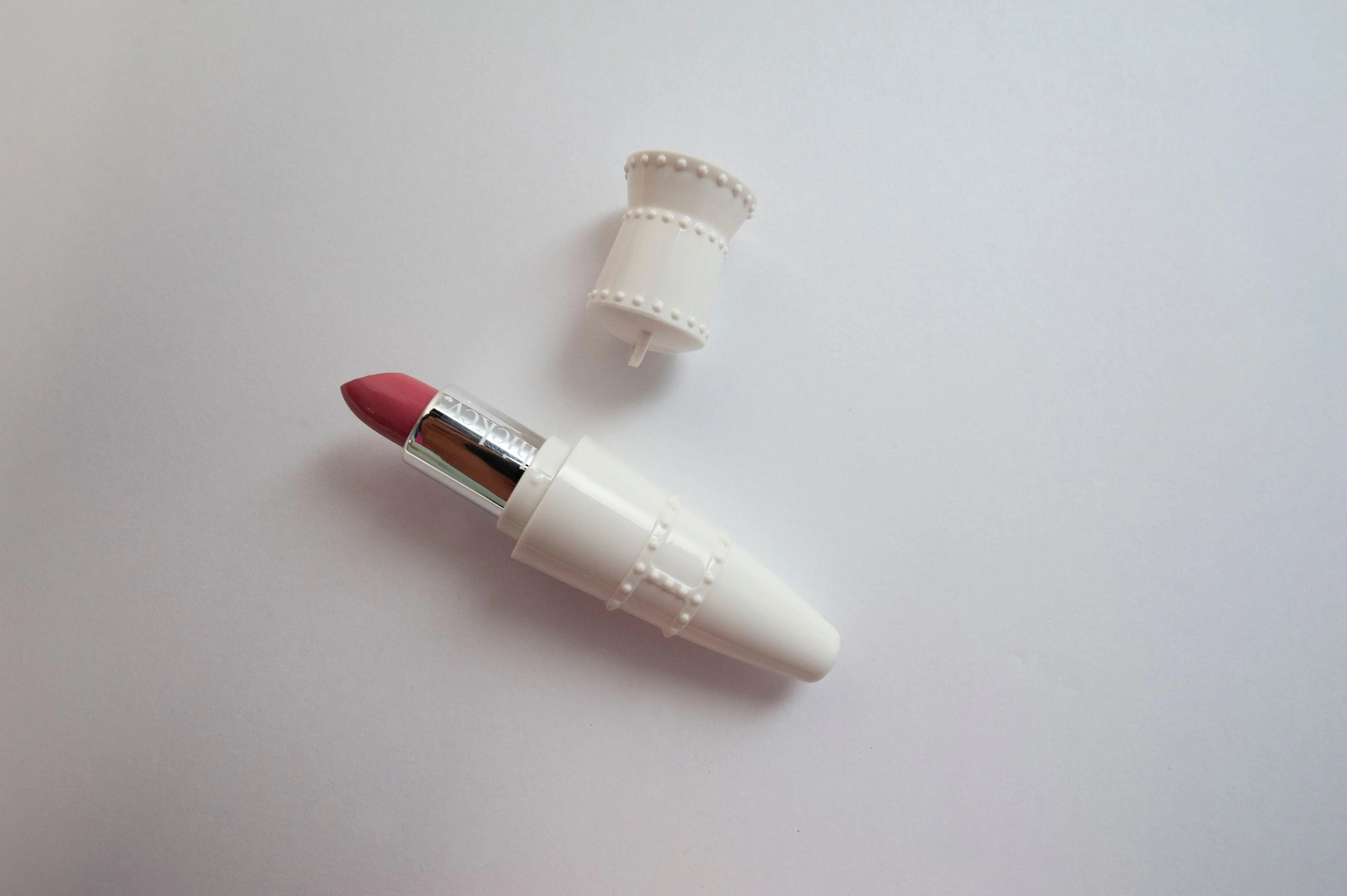 Skinny Dip - Perfectly Light Pink Hickey Lipsticks