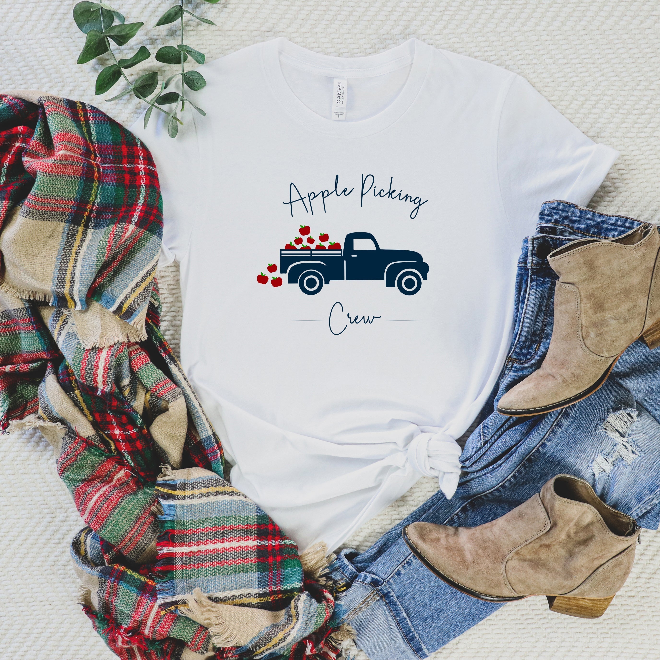 Apple Picking Crew Truck | Short Sleeve Crew Neck Olive and Ivory Retail