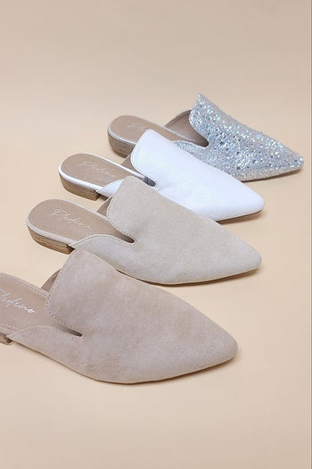 GEM-39 - POINTED TOE SLIP ON MULE FLATS Let's See Style