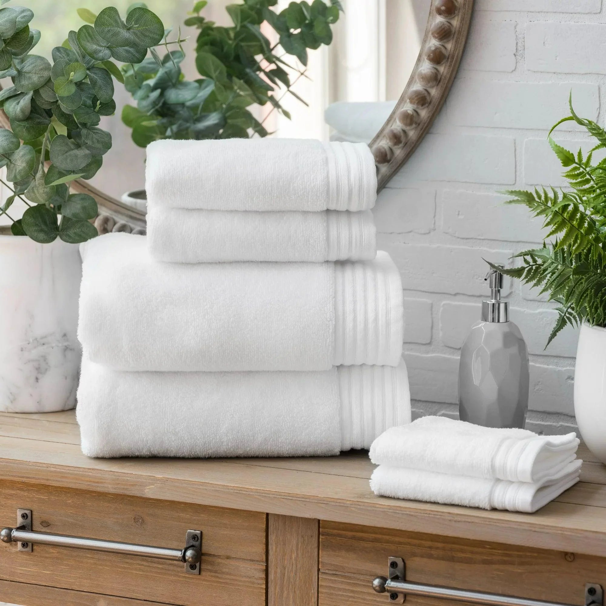 Egyptian Cotton Hand/Wash Towel Set of 4 - White beddingbag.com