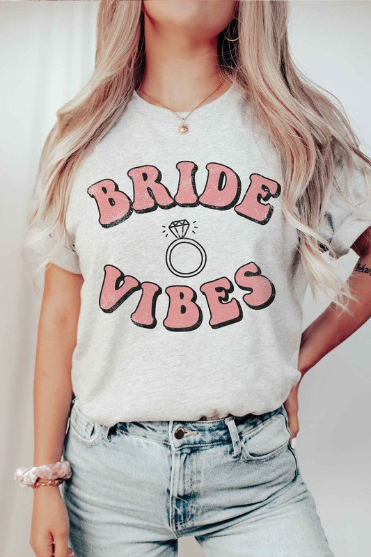 BRIDE VIBES Graphic T-Shirt BLUME AND CO.