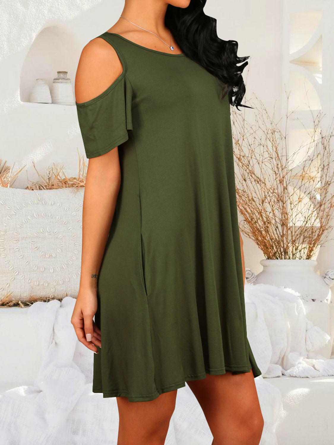 Round Neck Cold Shoulder Short Sleeve Dress Trendsi