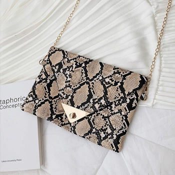 ClaudiaG Adrian Clutch