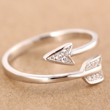 ClaudiaG Arrow Rhinestone Ring