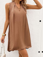 Women's Solid V-neck Chain Sleeveless Mini Dress H8847PHZDV Casual Chic Boutique