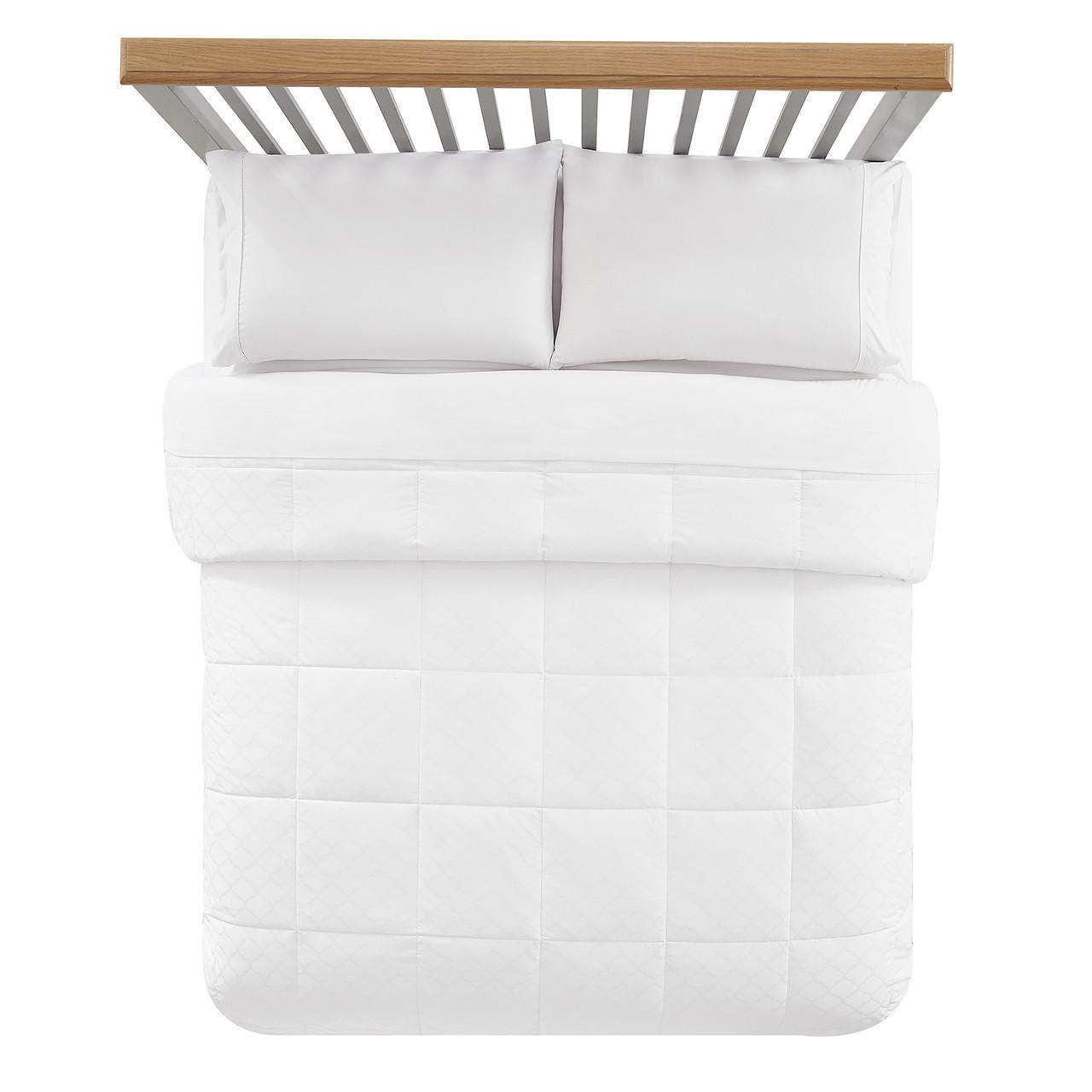 All Season Comfort Down Alternative Oversized Comforter with Duvet Tabs (Hypoallergenic) beddingbag.com