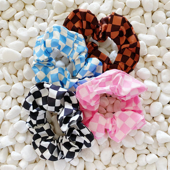 Checkerboard Hair Scrunchie Set Of 4 Ellisonyoung.com