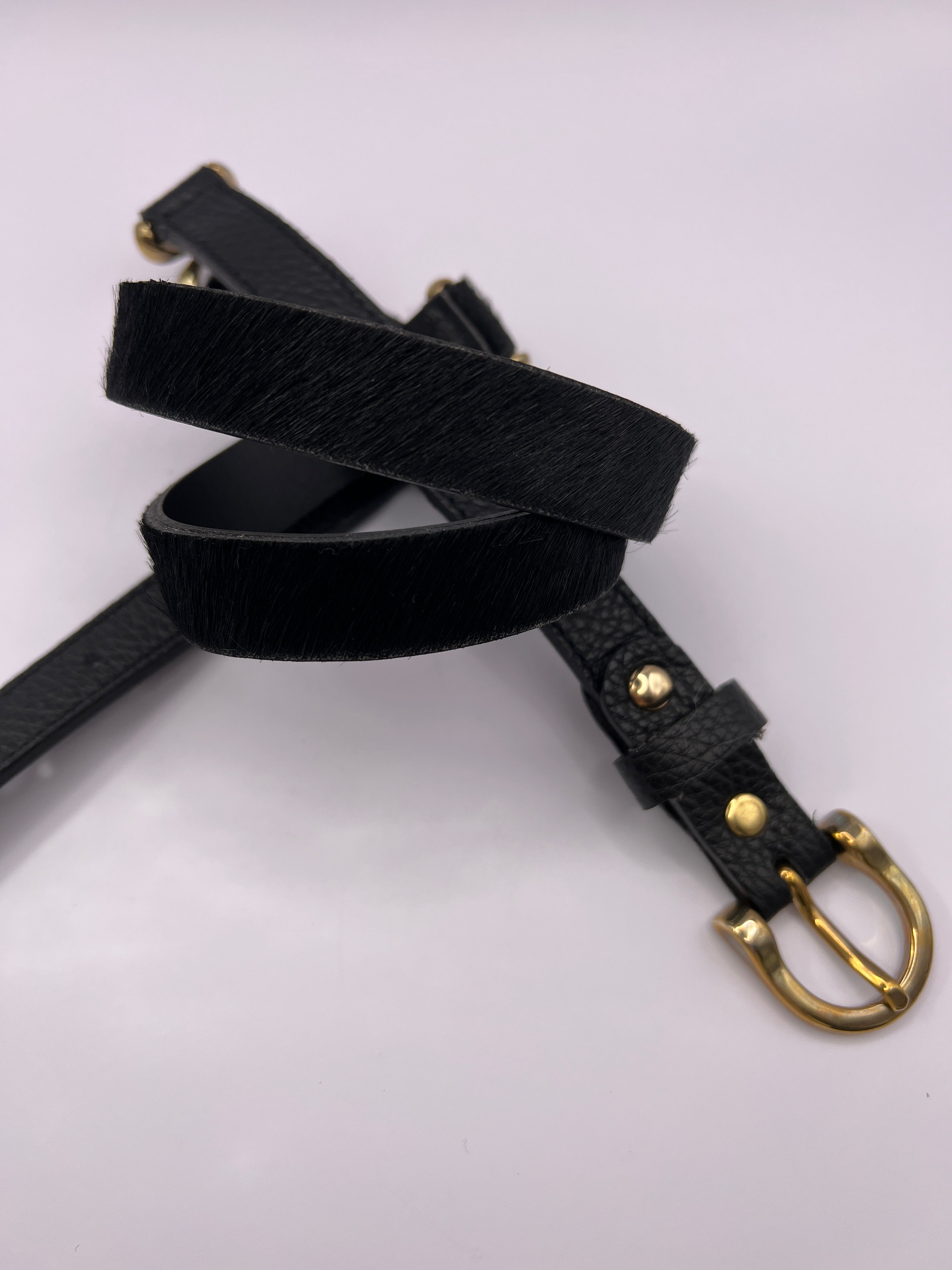 Horsy Black Leather Belt with Gold Adornment BLONDISH