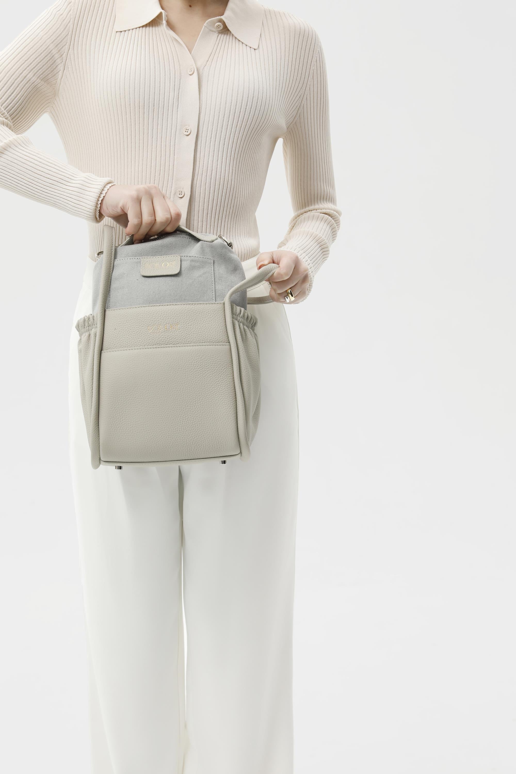 Ami Bag, Gray Bob Oré