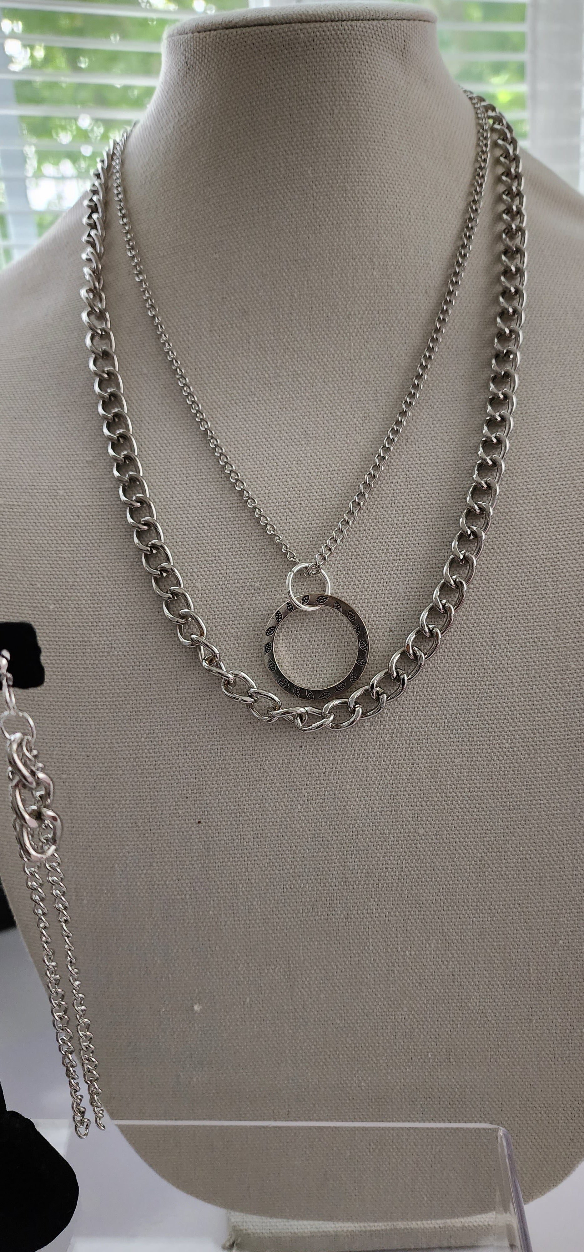 Double Chain Open Circle Necklace Bougiest Babe