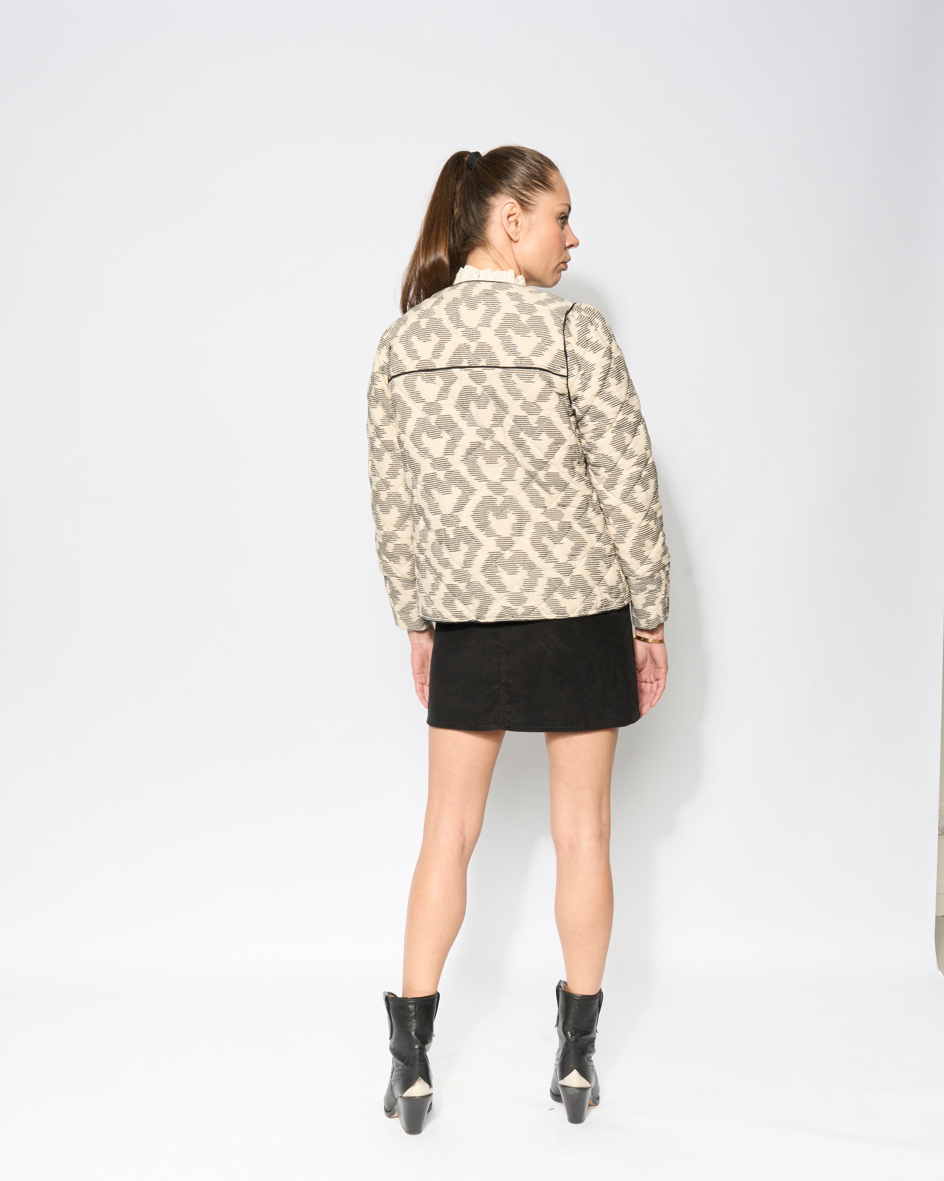 IKATE Quilted Jacket GILD