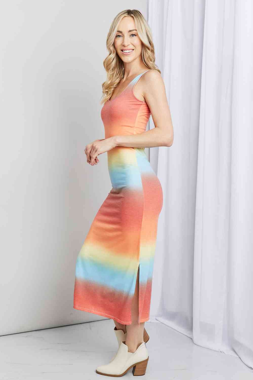 Zenana Gradient Sleeveless Slit Midi Dress Trendsi