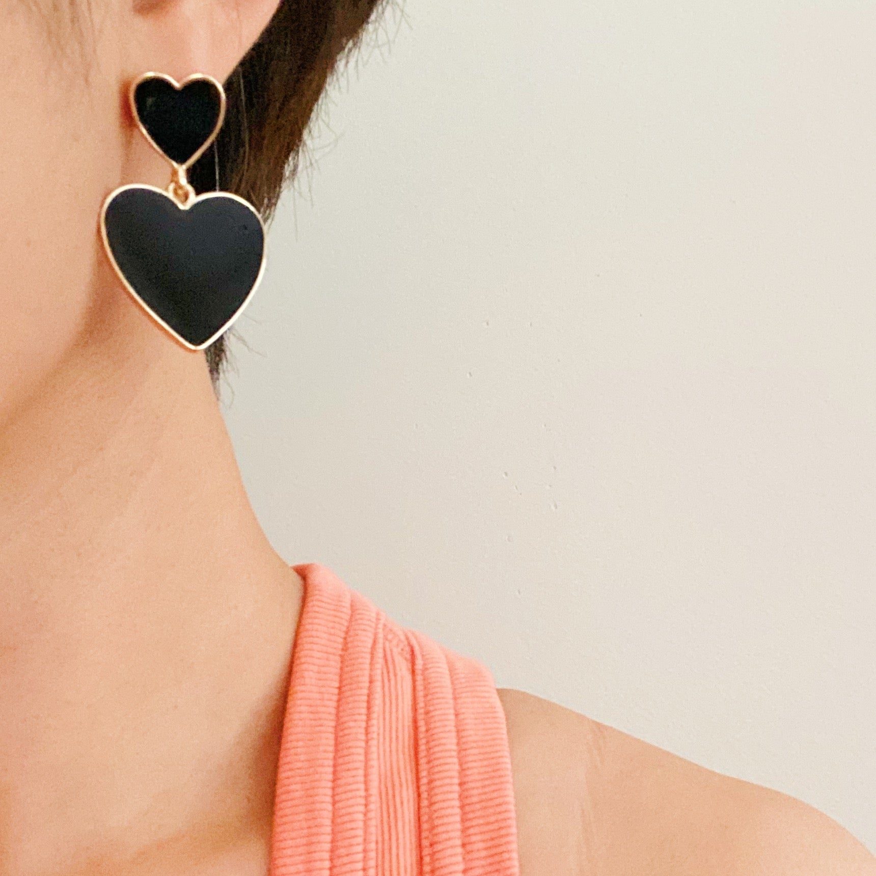 Heart For Game Day Earrings Ellisonyoung.com