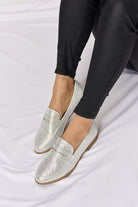 Forever Link Rhinestone Point Toe Loafers Trendsi