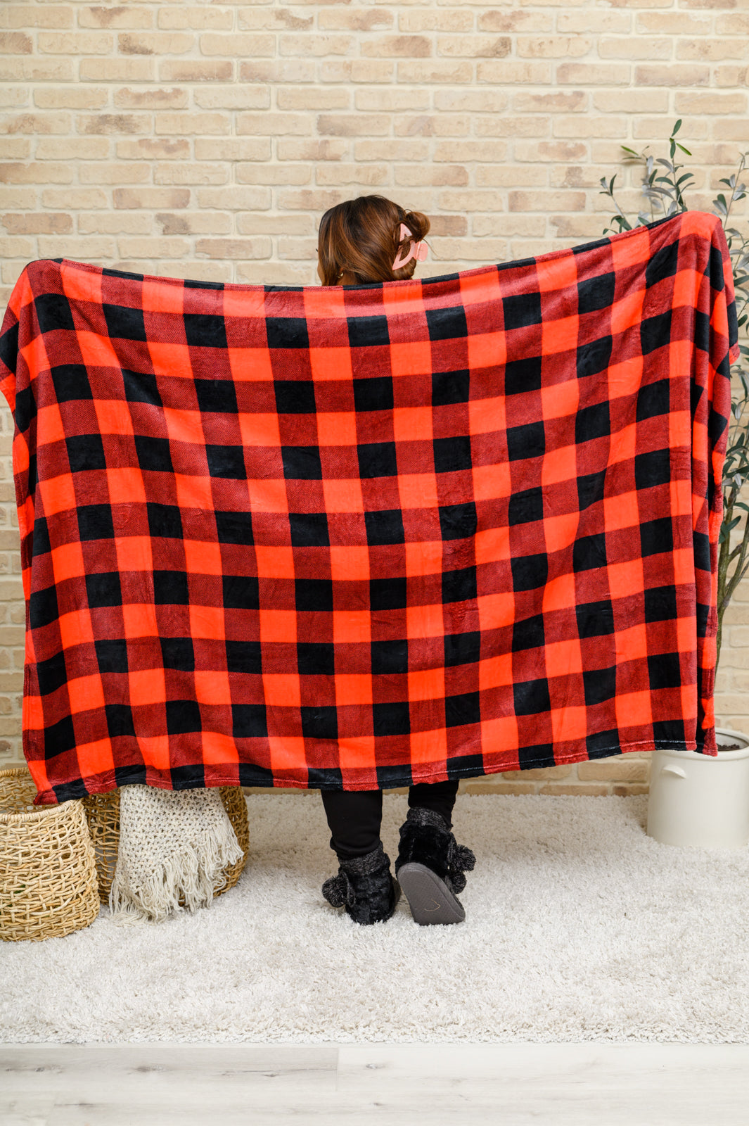 Buffalo Plaid Blanket In Red & Black Ave Shops