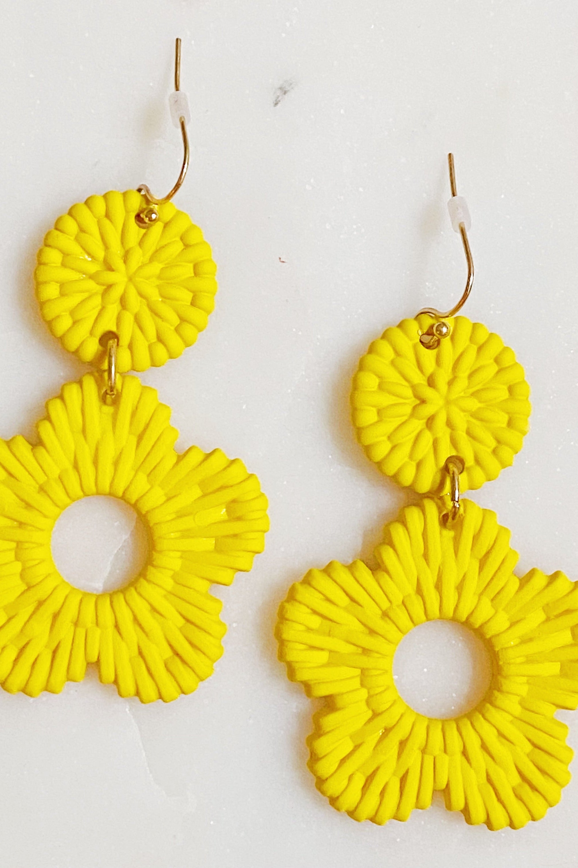 Daisy Drop Game Day Earrings Ellisonyoung.com