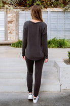 Essential Lounge Top In Black Lava Ave Shops