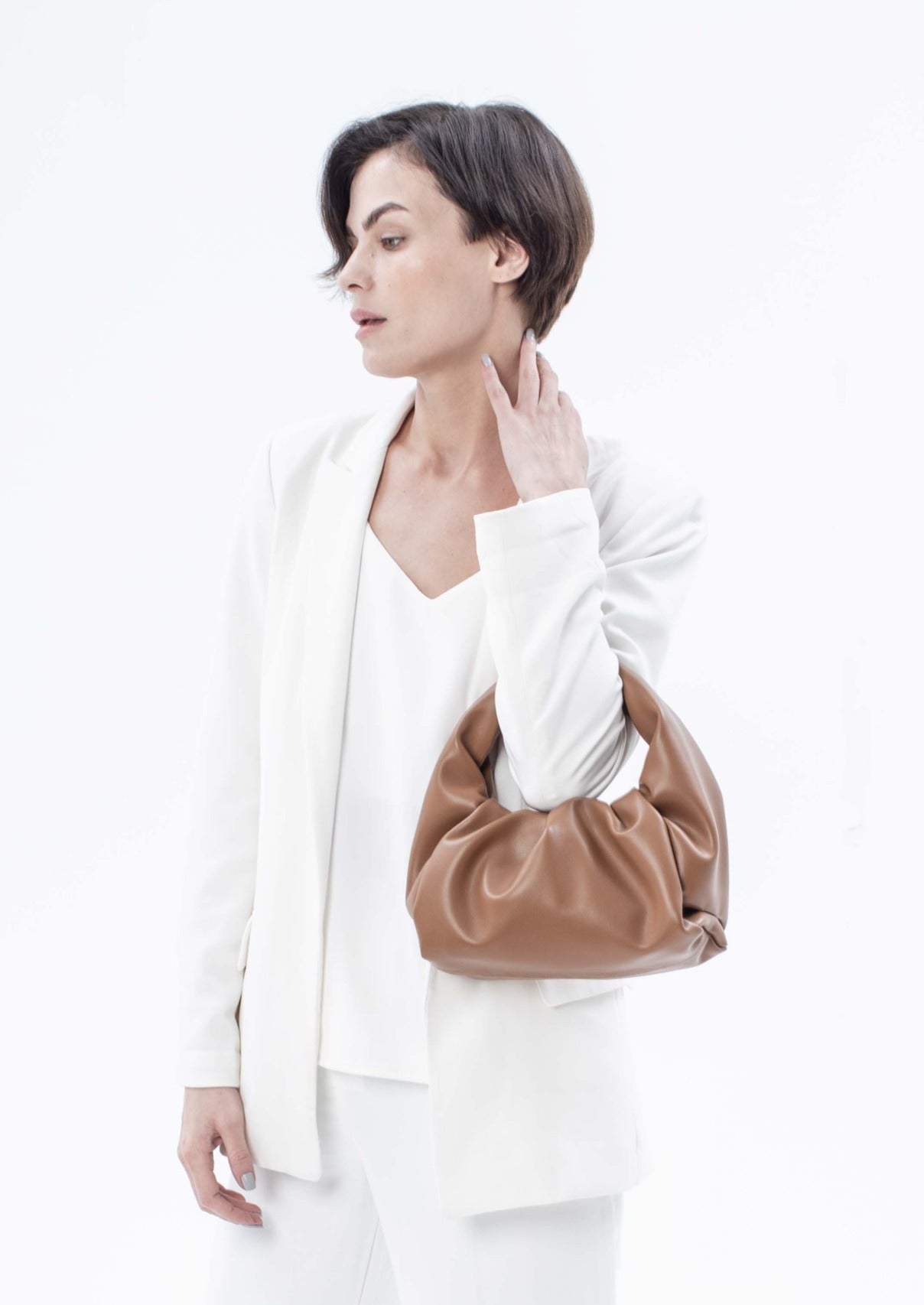 Marshmallow Croissant Bag in Soft Leather, Caramel Bob Oré