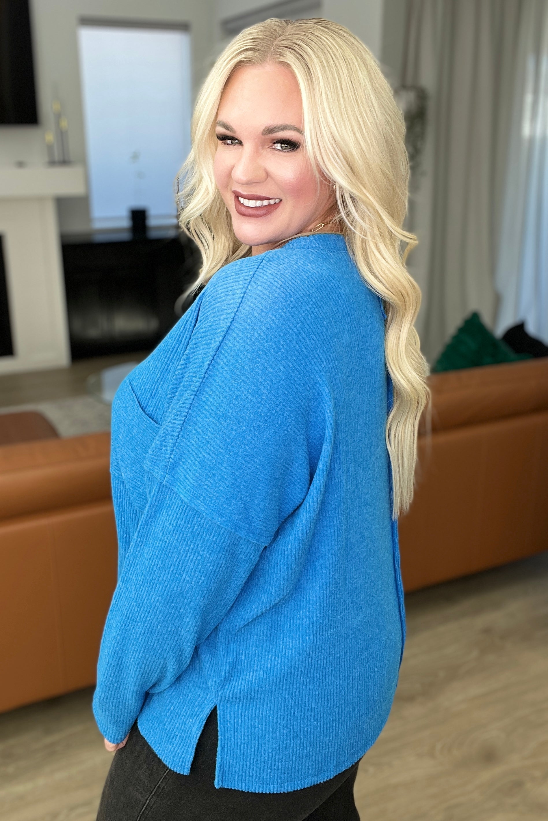 Ribbed Brushed Hacci Sweater in Ocean Blue Ave Shops