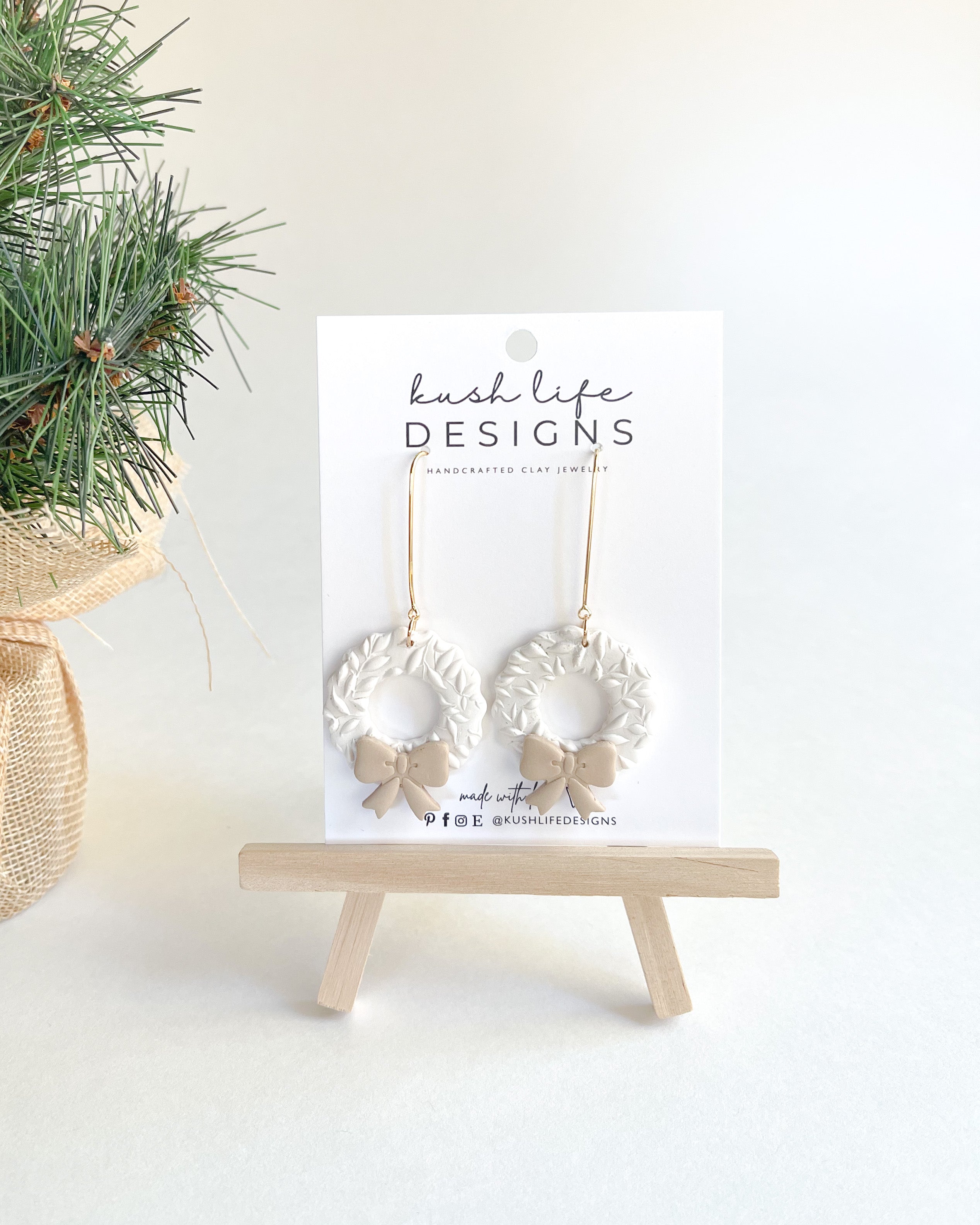 Clay Earrings | Speckled Off-White Christmas Wreath Dangle Kush Life Designs