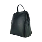 RB1018A | Zaino Donna Doppio scomparto in Vera Pelle Made in Italy con spallacci regolabili. Accessori in metallo Canna di Fucile - Colore Nero - Dimensioni: cm 26 x 30 x 14,5 Kailimood.store