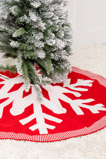 Snowflake Knit Tree Skirt Ave Shops