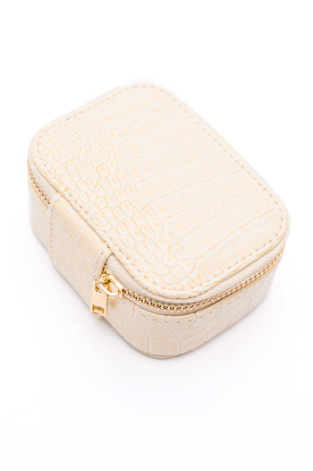 Travel Jewelry Case in Cream Snakeskin Ave Shops